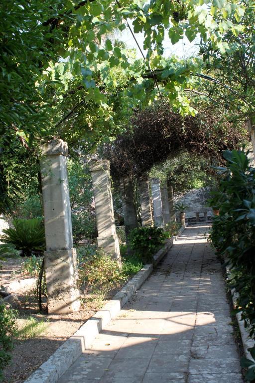 Dimora Storica "Casa Sicuro" Martano Exterior foto