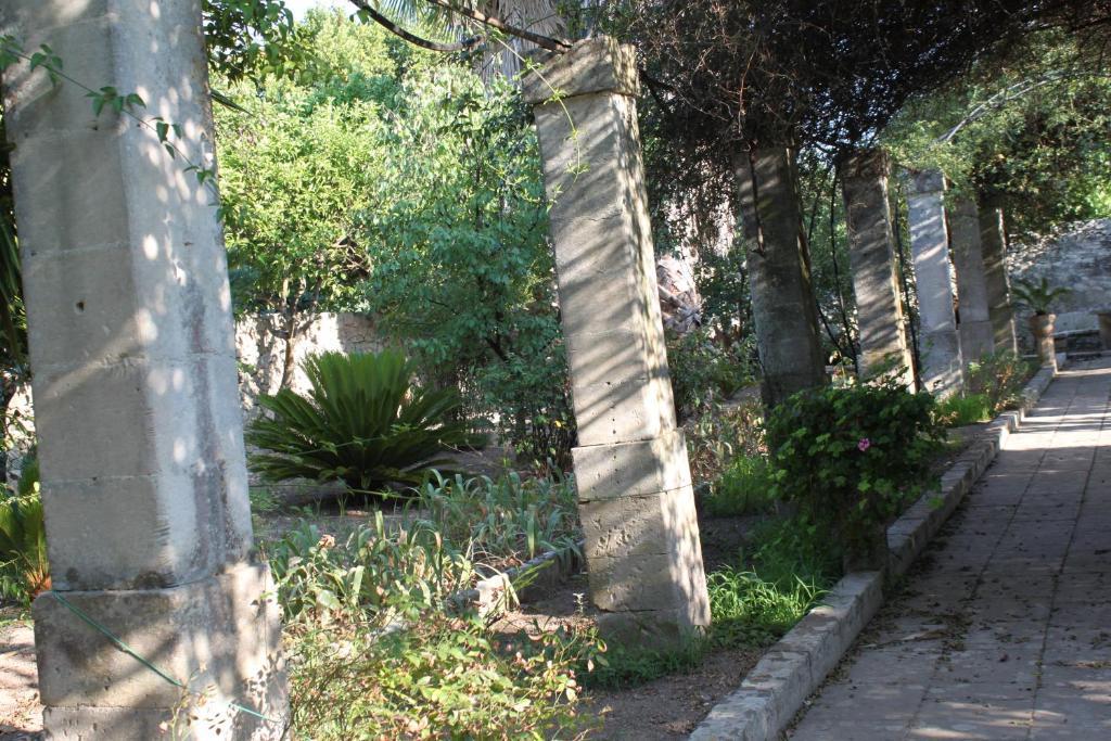 Dimora Storica "Casa Sicuro" Martano Exterior foto
