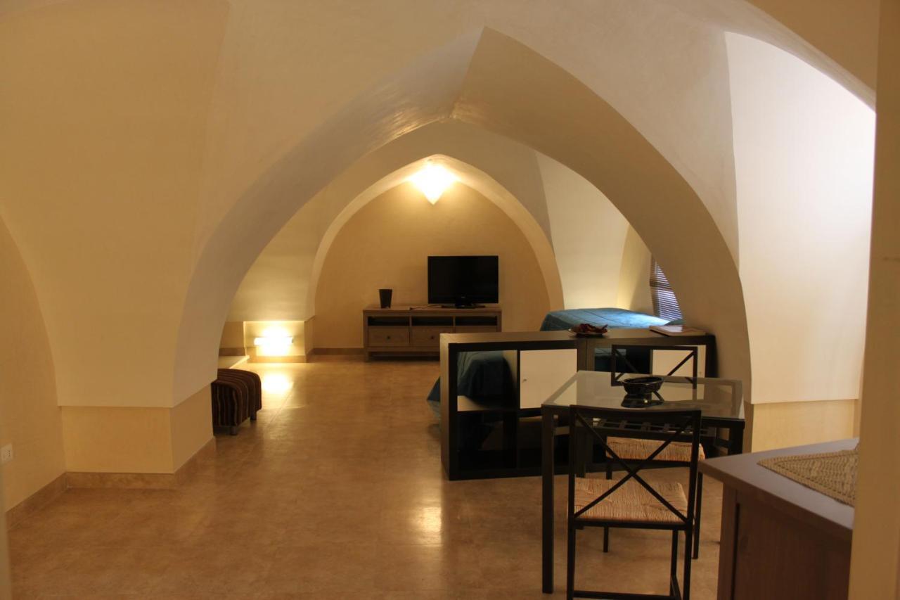 Dimora Storica "Casa Sicuro" Martano Quarto foto